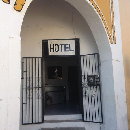 Hotel Izamal Plaza Esterno foto