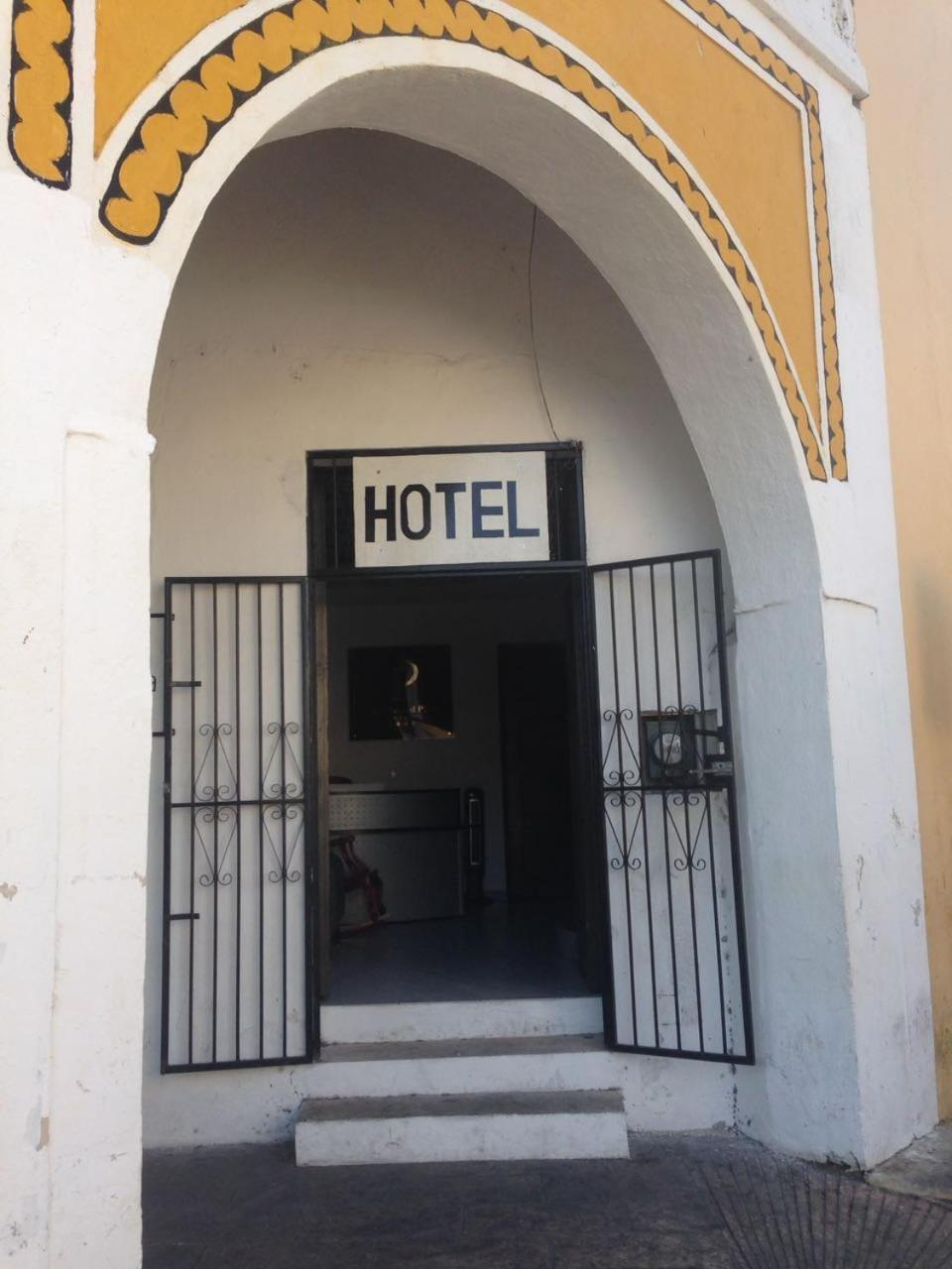 Hotel Izamal Plaza Esterno foto